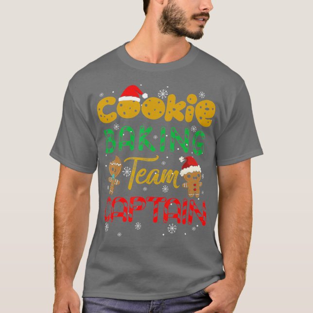 Cookie Baking Team Captain Gingerbread Christmas T Shirt (Framsida)