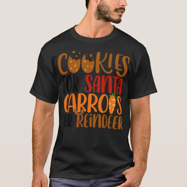 Cookies for Santa and carrots for rener T Shirt (Framsida)