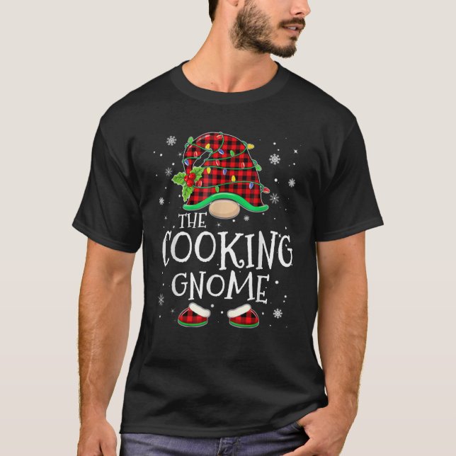 Cooking Gnome Red Plaid Matching Family Christmas  T Shirt (Framsida)
