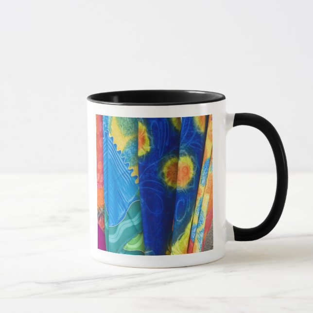 Cooköarna, Rarotonga. Batikduk Punanga Nui Mugg (Höger)
