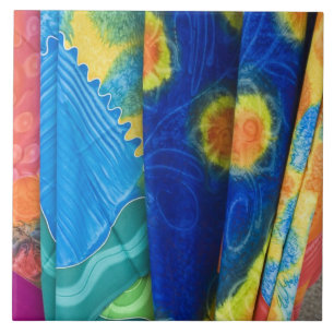 Cooköarna, Rarotonga. Batiktyg Punanga Nui Kakelplatta