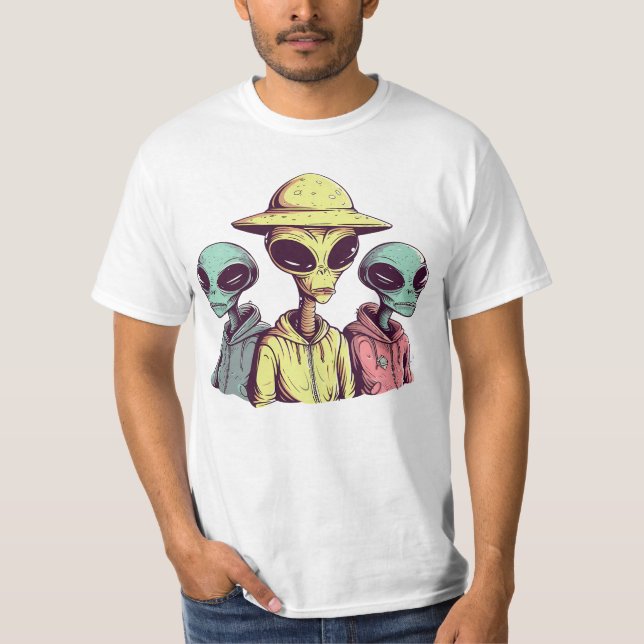 Cool Alien Trio Graphic T-Shirt – Retro UFO Street (Framsida)