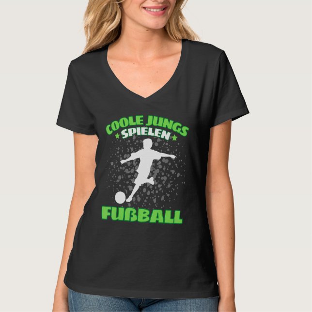 Cool Boys Game Football Footballer T Shirt (Framsida)