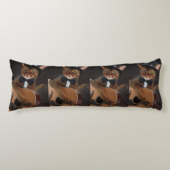 Cool Cat Gitarrist – Minimalistisk Elegant Design Kroppskudde (Framsidan)