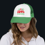 Cool Christmas Trucker Hat – Retro Holiday Style Keps<br><div class="desc">Top off your holiday outfit with this festive “Cool Christmas” trucker hat! Featuring bold retro lettering, a red star, and holly leaves, this eye-catching design adds a fun and playful touch to your Christmas celebrations. The red and green design pops beautifully on the white front panel, while the green brim...</div>