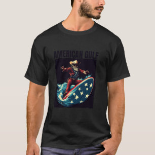 Cool Cowboy med patriotisk surfbräda och surfar i T Shirt