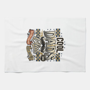 Cool Dads Club Vintage Gravyr Pappa Tröja Design_ Kökshandduk