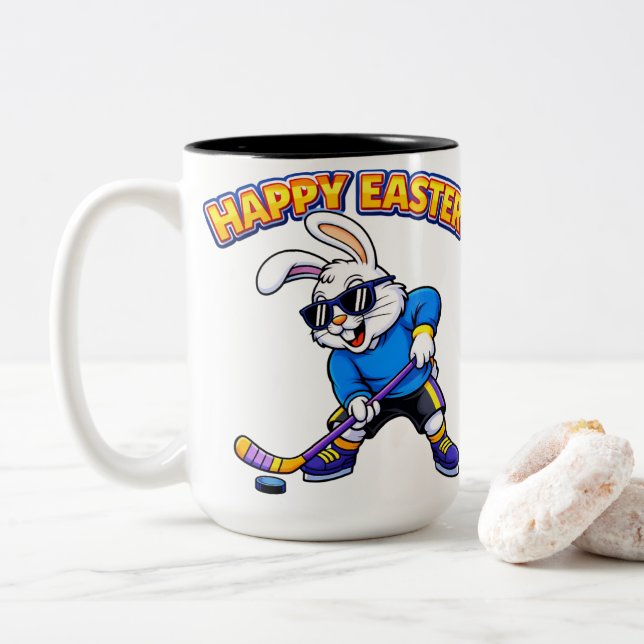 Cool Easter Bunny Hockey Player Två-Tonad Mugg (Med munk)