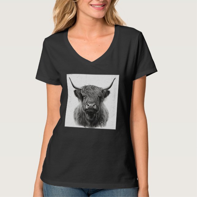 Cool Highland Cow Illustration Black Horn Women Me T Shirt (Framsida)
