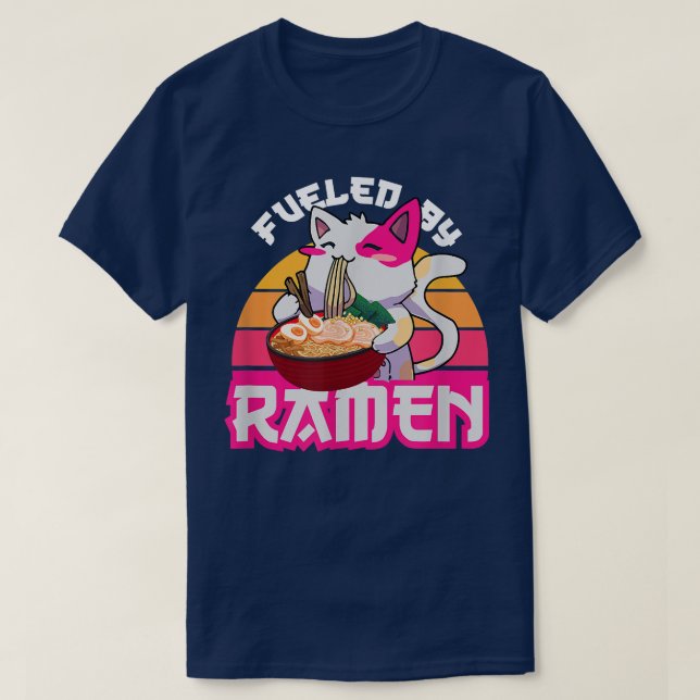 Cool Japanese Cat Eats Ramen, Fuled By Ramen Quote T Shirt (Design framsida)