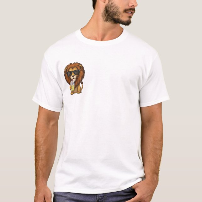 Cool Lion Wearing Sunglasses Drinking Lemonade T Shirt (Framsida)