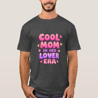 Cool mamma i sin älskares era retro groovyografi A T Shirt