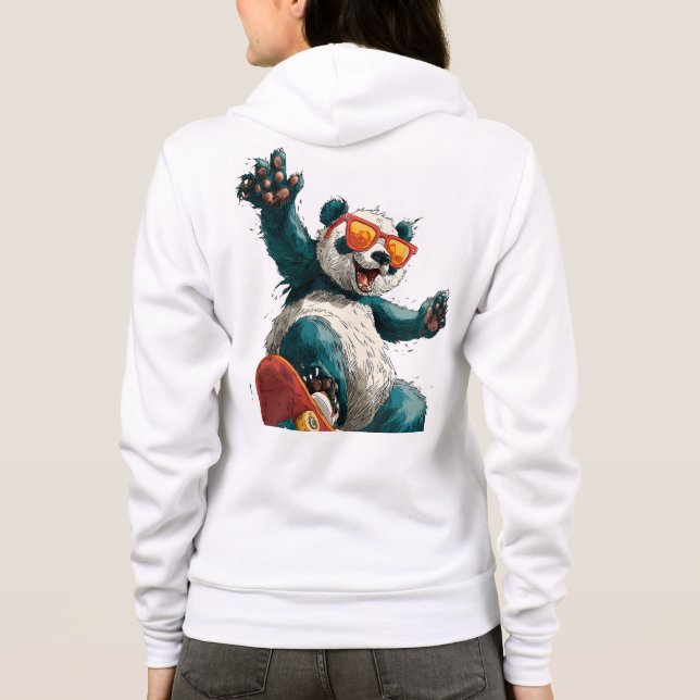 Cool Panda på färgglad skateboard med solglasögon T Shirt (Baksida)