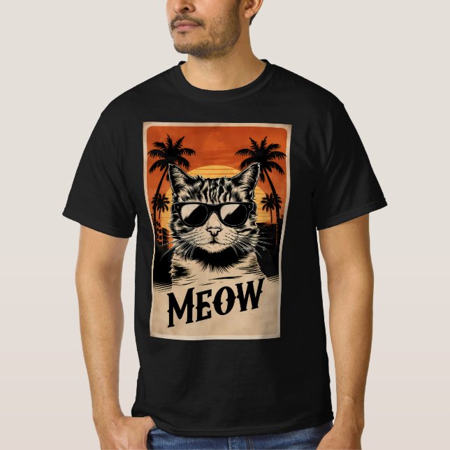 Cool Retro Cat with Sunglasses T Shirt (Framsida)