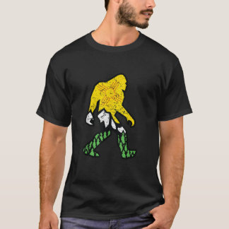Cool Sasquatch is Real New Mexican Flag Yeti Hide  T Shirt