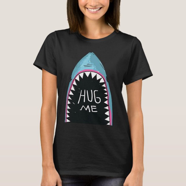 Cool Shark Hug Me Summer Surf Club T Shirt (Framsida)