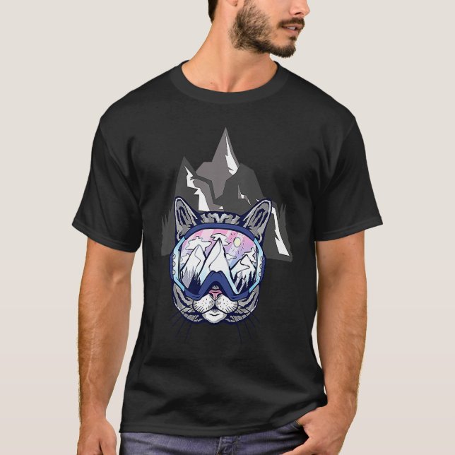Cool Skiing Cat Snowboarding T Shirt (Framsida)