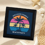 Coola Anpassningsbar Beach Party Blue Handflatan T Minnesask<br><div class="desc">Den här söta party blå presentlådan är perfekt för en sommarfamiljeåterförening på en tropisk ö. Anpassa dessa roligt handflatan träd presenterar lådor för ett kustevenemang med vänner eller familj.</div>