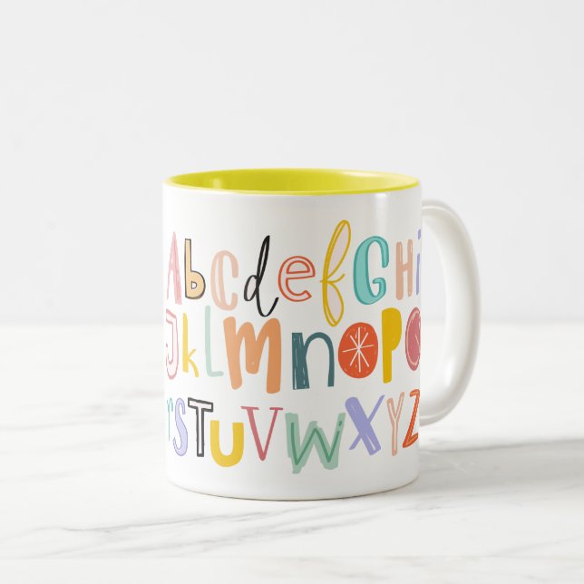 Coola av alfabetbarn Två-Tonad mugg (Framsida höger)