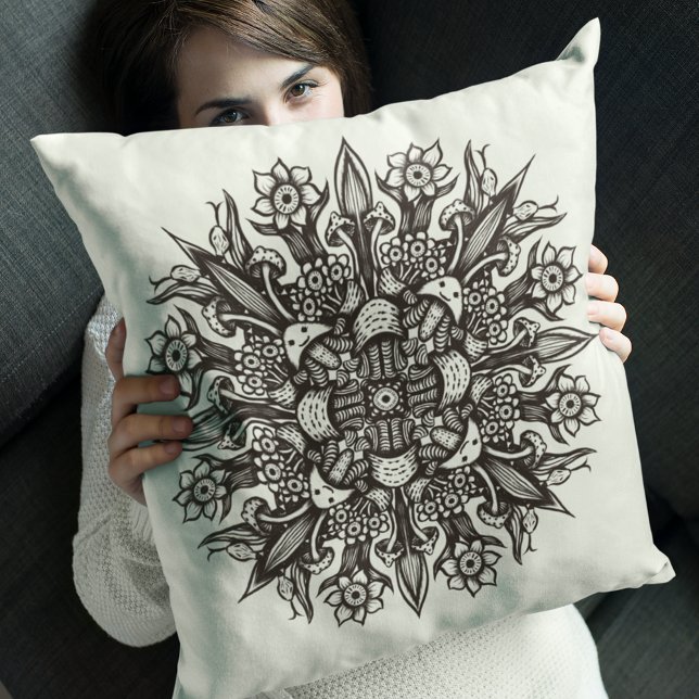 Coola Black and White Mushroom Botanical Mandala Kudde (Skapare uppladdad)