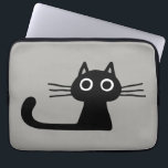 Coola Black Kattunge | Kvismisk djurart Laptop Fodral<br><div class="desc">Skydda datorn med den här coolan,  svart katt laptop sleeve. Quirky Black kattunge med stort runt ögon och långt svan. En kattdjur för roligt för kattälskare. Besök Jenns Doodle World för ännu fler elektroniktillbehör med denna vita svarta katt.</div>