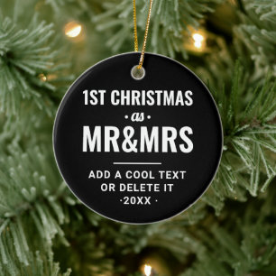 Coola Black Modern Typo Första julfoto Julgransprydnad Keramik