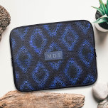 Coola Blue Abstrakt Mönster Faux Snakeskin Monogra Laptop Fodral<br><div class="desc">En faux marin blå orakskinn mönster laptop sleeve med plats för initialer. Och det är helt fantastiskt och fullkomligt faux!</div>