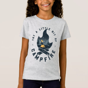 Coola Camping Campper Campfire under stenbergen T Shirt