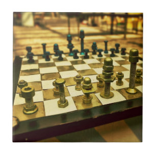 Coola Chess Board with Nöt och Bolts Kakelplatta