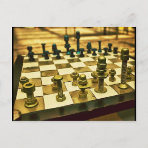 Coola Chess Board with Nöt och Bolts Vykort