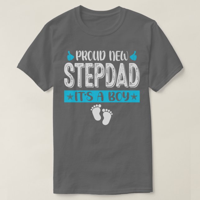 Coola Familj Proud New Stepdad Det är en Gender Re T Shirt (Design framsida)