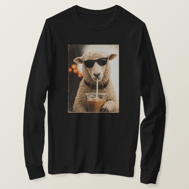Coola får som dricker iskaffe t shirt (Design framsida)