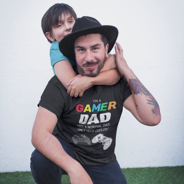 Coola färgglada 'GAMER' PAPPOR | Fars dag T Shirt (Skapare uppladdad)