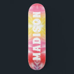 Coola Girly Tie Dye Anpassningsbar Personlig Namn Mini Skateboard Bräda 18,5 Cm<br><div class="desc">Coola Girly Tie Dye Anpassningsbar Personlig Namn Skateboard har din personlig namn i modern vit typografi på rosa och gult tids färgbakgrund. Anpassa genom att redigera texten i textrutan. Ge en anpassningsbar har gjort en gåva, skateboard-personlig till din favoritskateboarder för jul, födelsedag eller din BFF. Designad av ©Evco Studio www.zazzle.com/store/evcostudio...</div>