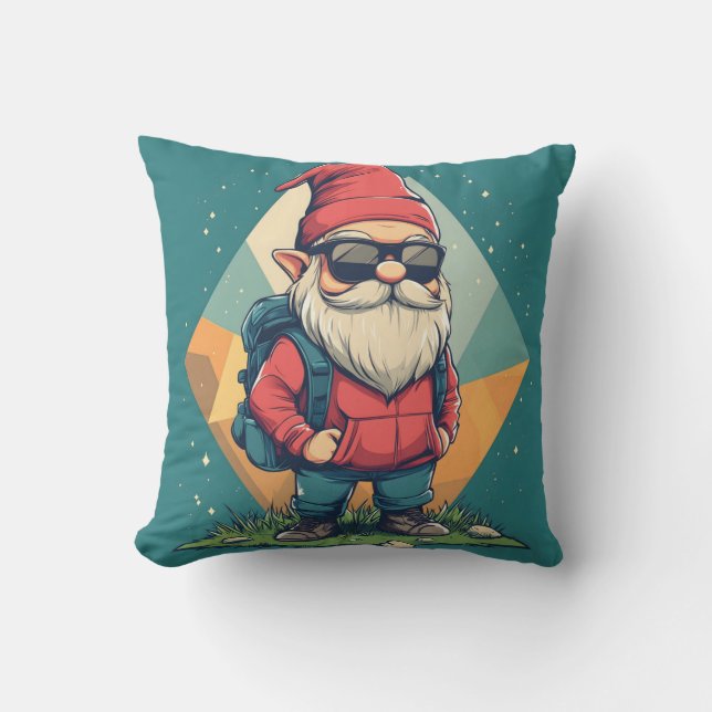Coola Gnome på Äventyr: Roligt Illustration Kudde (Framsida)