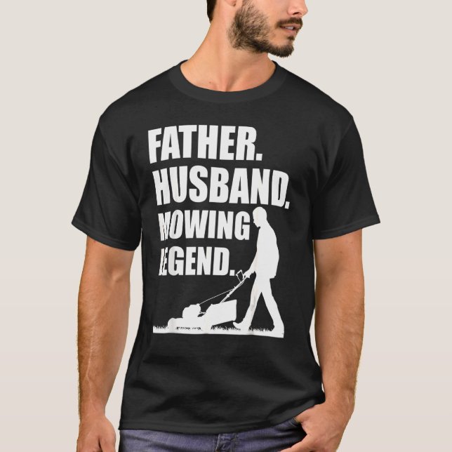 Coola Gräsmatta Gruvning vid För manar Gräsmatta i T Shirt (Framsida)