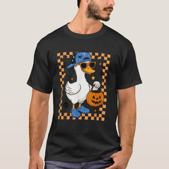 Coola Halloween Goose Ghost Spooky Season Bo T Shirt (Framsida)
