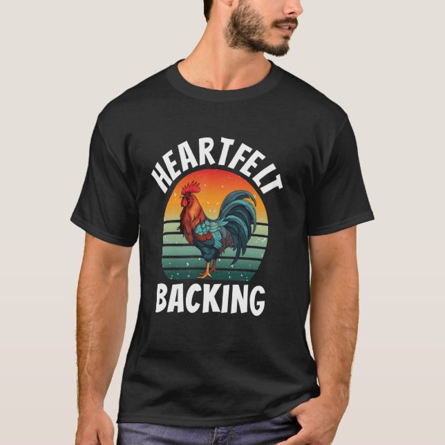 Coola Heartfilt Backing Chicken Tupp Farmer Menu T Shirt (Framsida)