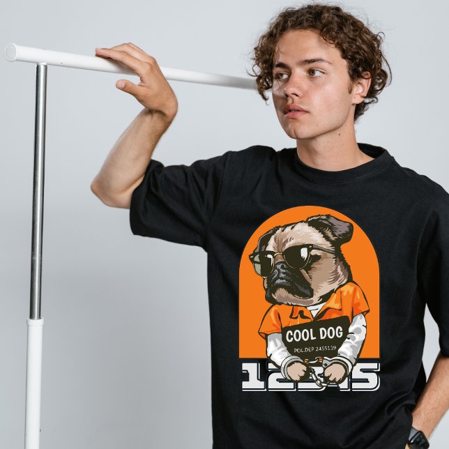 Coola hundar street bära T-Shirt (Skapare uppladdad)