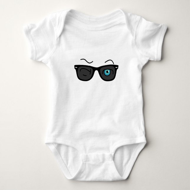 Coola, ikonisk winkS Wayfarer Glasses Black T Shirt (Framsida)
