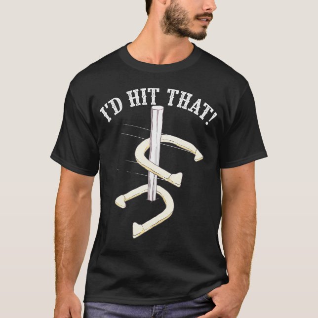 Coola jag Slå den där konstiga Horseshoe Pitching  T Shirt (Framsida)