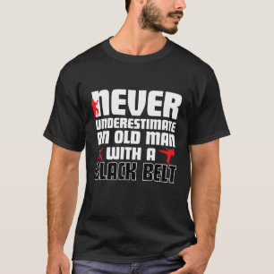 Coola Karate Humor för manar. Funny Martial Arts G T Shirt