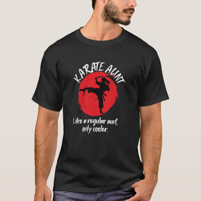 Coola Karate Moster Karate Auntie T Shirt (Framsida)