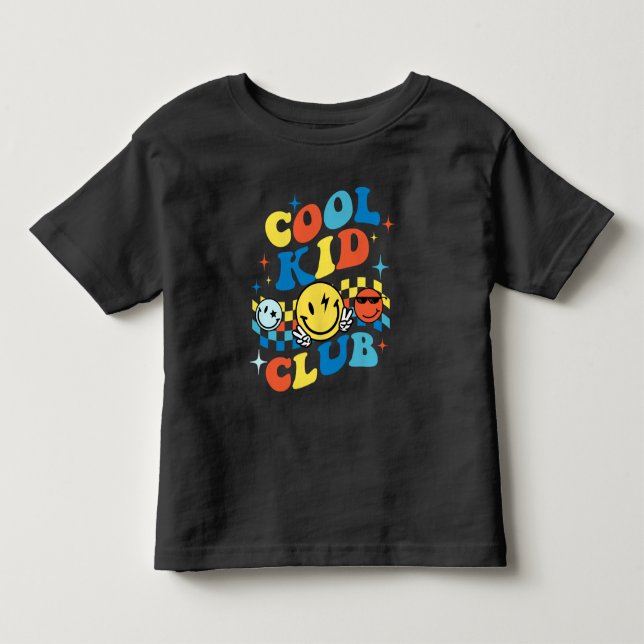 Coola Kids Klubb Shirt | ROLIGA TRÖJOR FÖR BARN (Framsida)