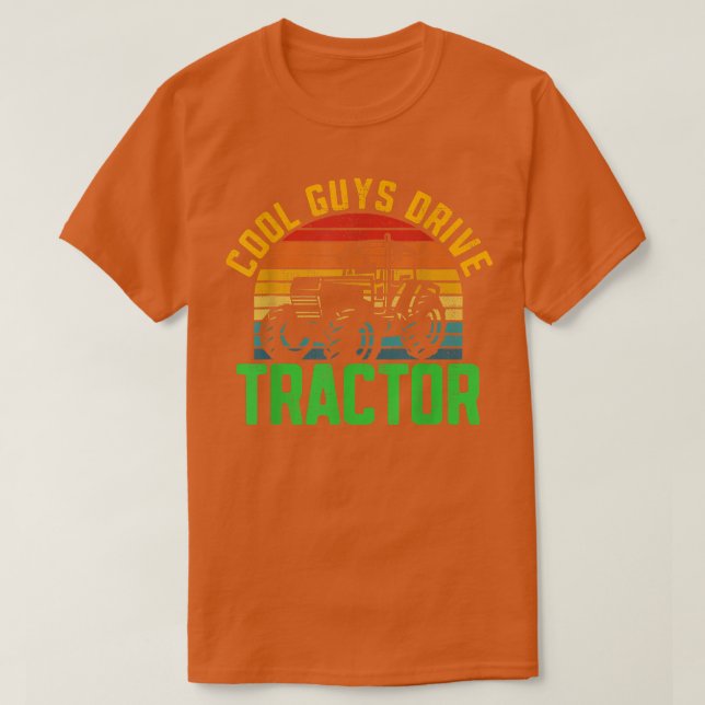 Coola Killar kör Tractor lustiga bondgårdar T Shirt (Design framsida)