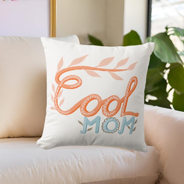 Coola Mamma Hand Lettering Mor's Day Kudde (Skapare uppladdad)