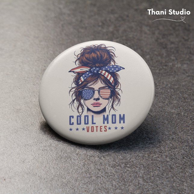 Coola Mamma röstar Vintage Messy Hair Dam Knapp (Skapare uppladdad)