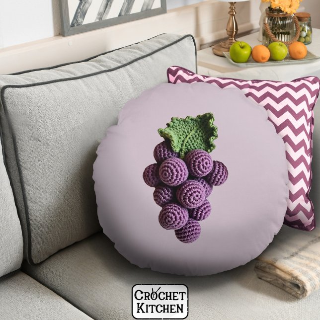 Coola Minimalist Lila Grandma Chic Crochet Grape Rund Kudde (Skapare uppladdad)