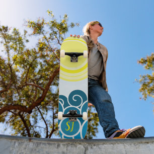 Coola Monogrammad Sunshine med Vågar Skateboard