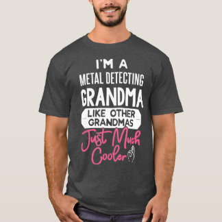 Coola Mors dag Metall upptäcker mormor T Shirt
